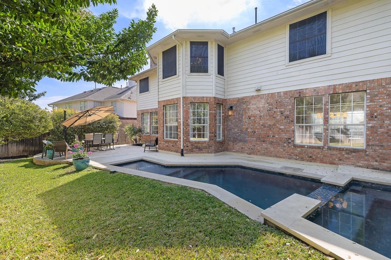 Virtual tour of 2114 Hilton Head DR