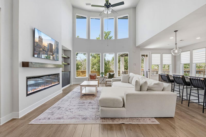 Virtual tour of 212 Barnstorm LN