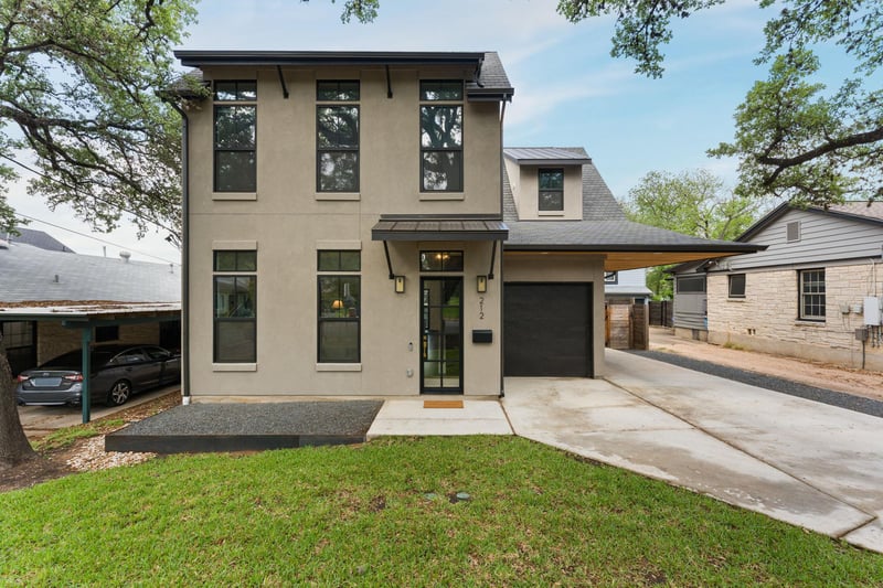 Virtual tour of 212 Fletcher St