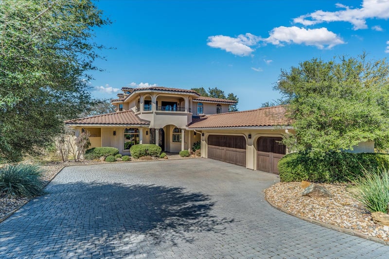 Virtual tour of 212 Florentine