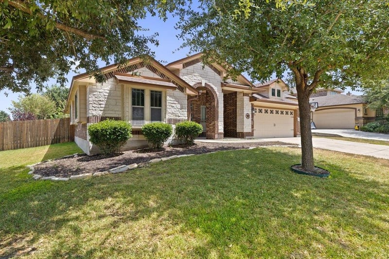 Virtual tour of 212 Lismore ST