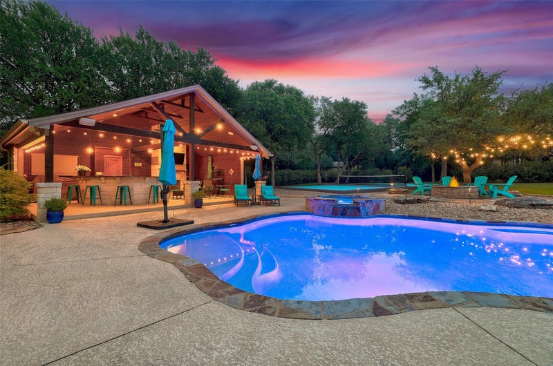 Virtual tour of 213 Vista LN