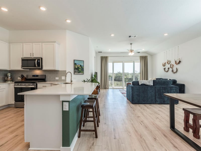 Virtual tour of 2132 Centerline LN