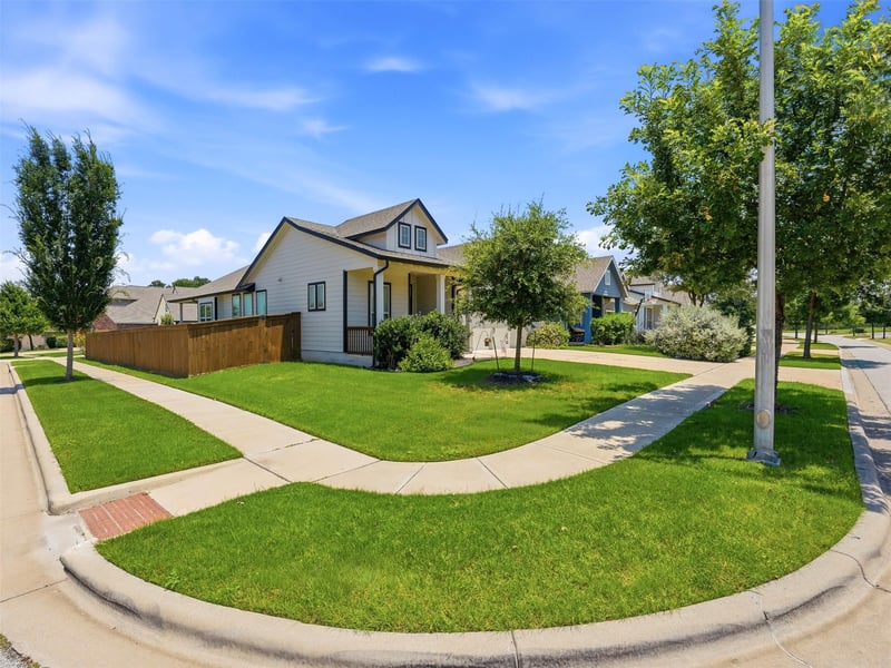 Virtual tour of 2132 Ringstaff RD