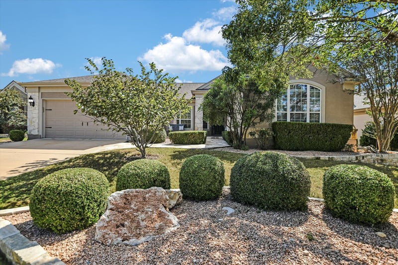 Virtual tour of 214 Goose Island Dr