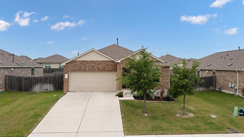 Virtual tour of 21400 Bird Wing Dr