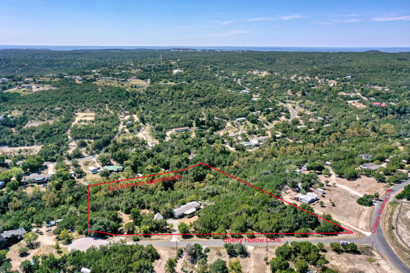 Virtual tour of 21405 Cherry Hollow Cv