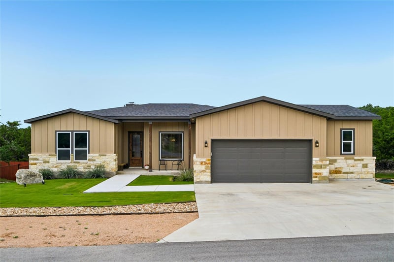 Virtual tour of 21422 Santa Rosa Ave
