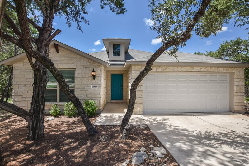 Virtual tour of 21510 Paine Ave