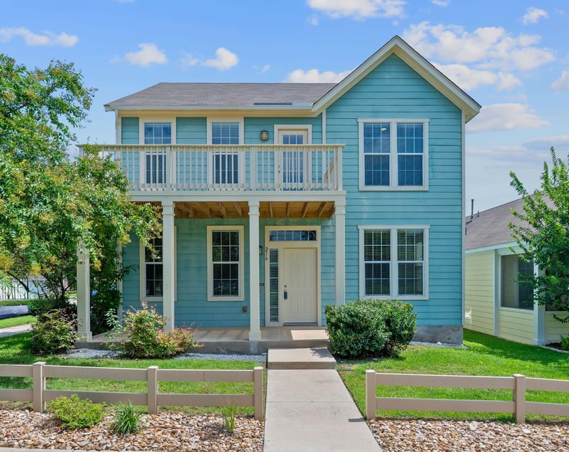 Virtual tour of 216 Greene DR