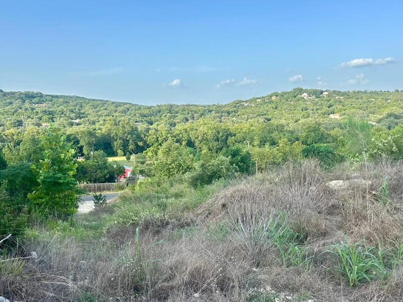 Virtual tour of 21607 Cold Spring DR