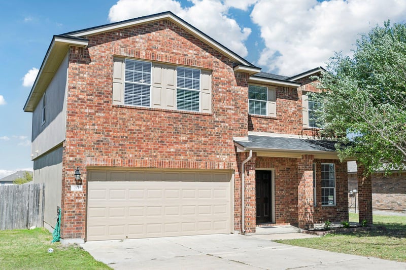 Virtual tour of 217 Killian LOOP