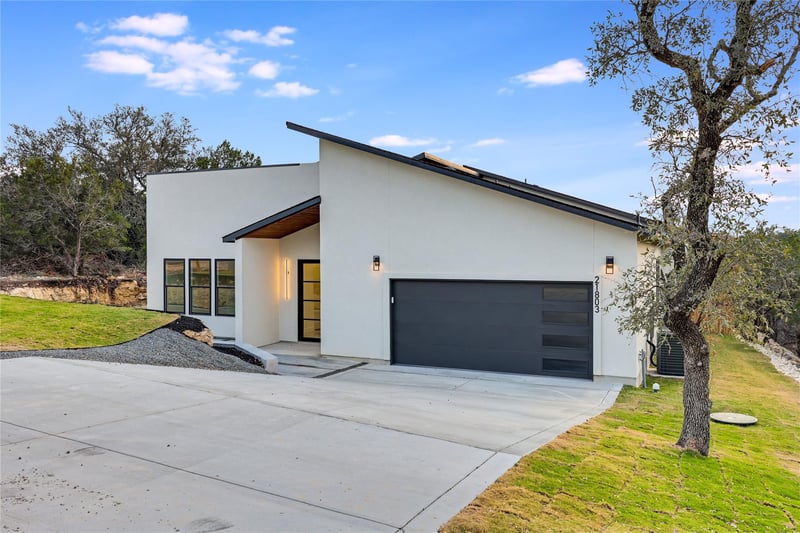 Virtual tour of 21803 O'Henry Ave