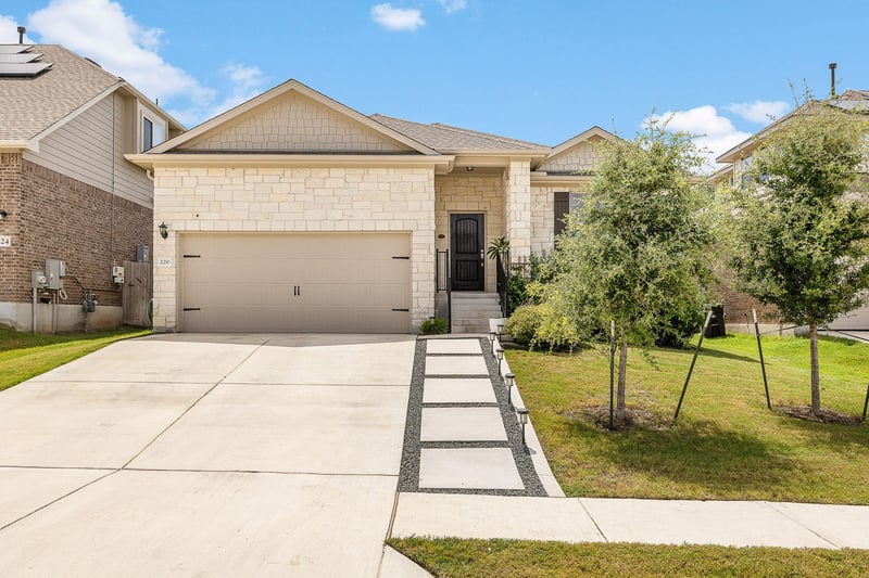 Virtual tour of 220 Castlefields ST