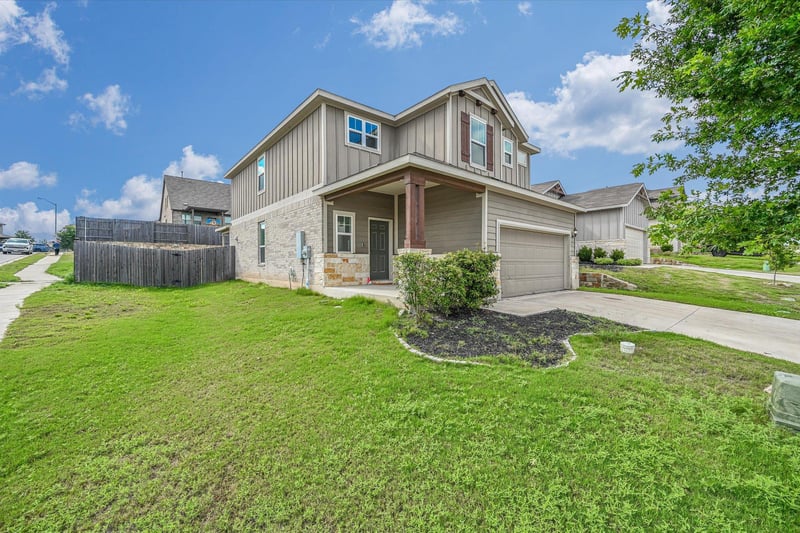 Virtual tour of 220 Nettletree DR
