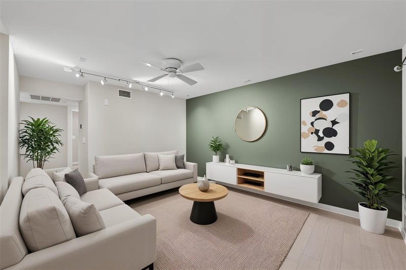 Virtual tour of 2200 Dickson DR Unit #113