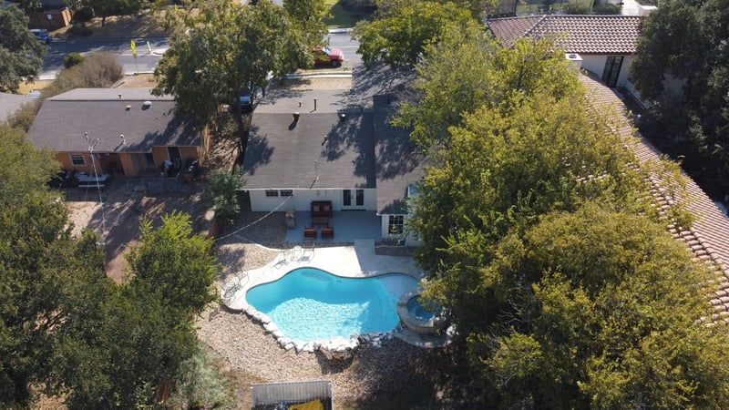 Virtual tour of 2200 Westover RD