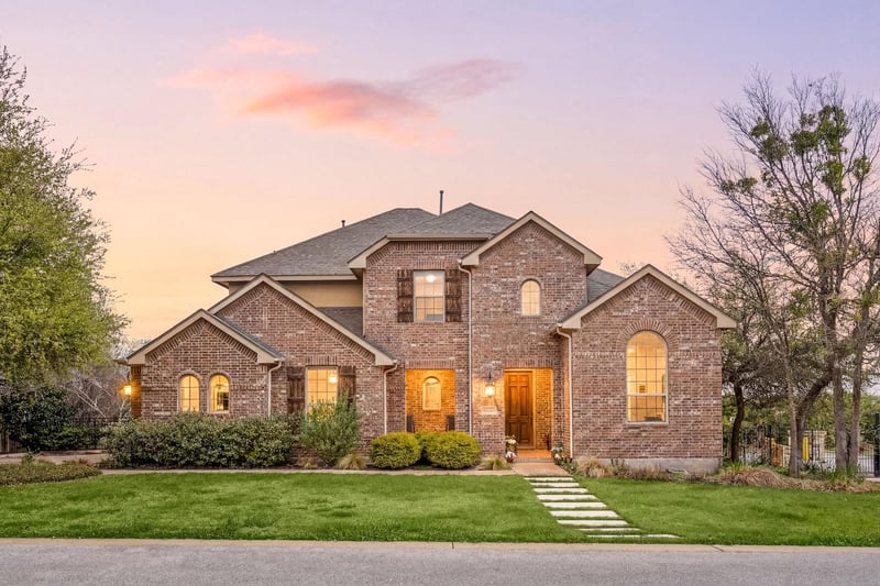 Virtual tour of 2201 Quarry LOOP