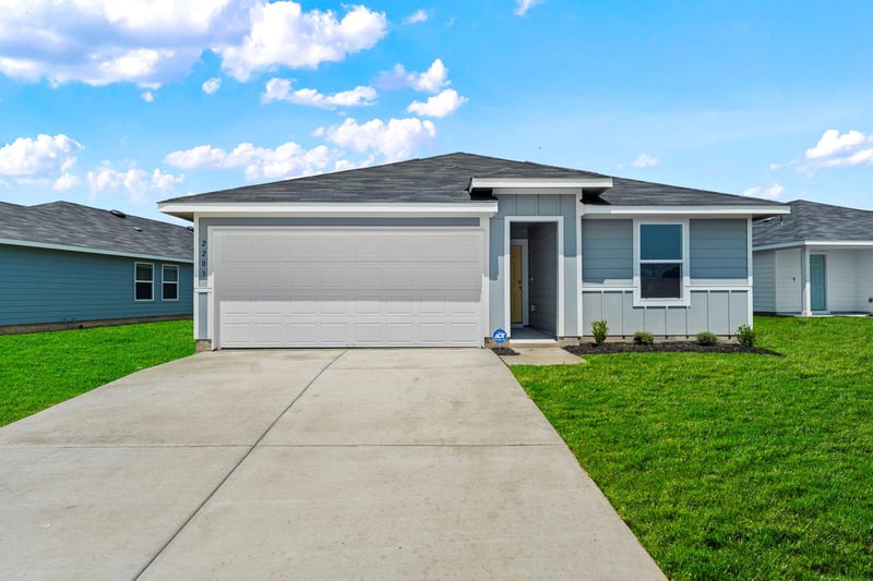 Virtual tour of 2203 Loganberry LN