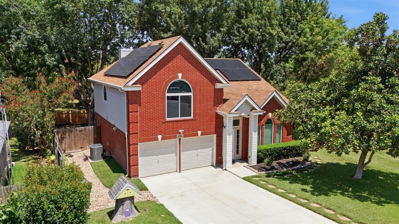Virtual tour of 2204 Sedgewick LN