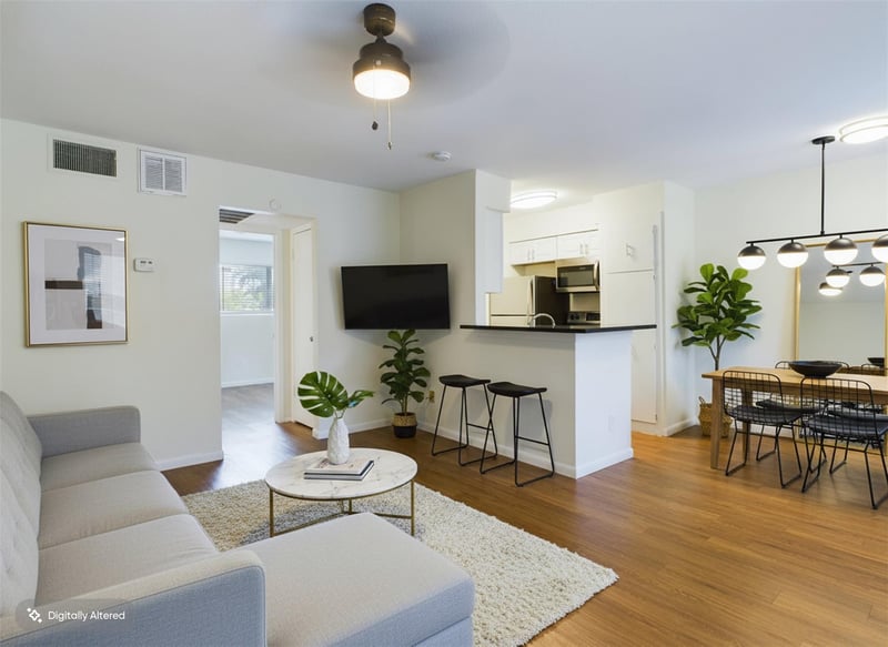Virtual tour of 2207 Leon ST Unit #306