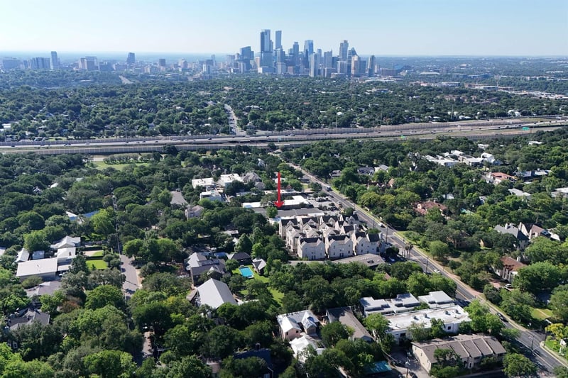 Virtual tour of 2208 Enfield RD Unit #10500