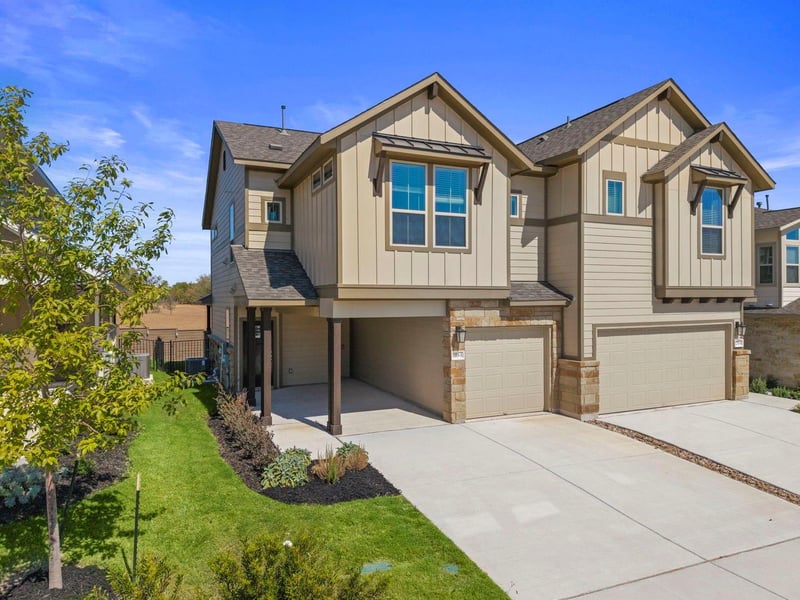 Virtual tour of 2208A Cornfield DR