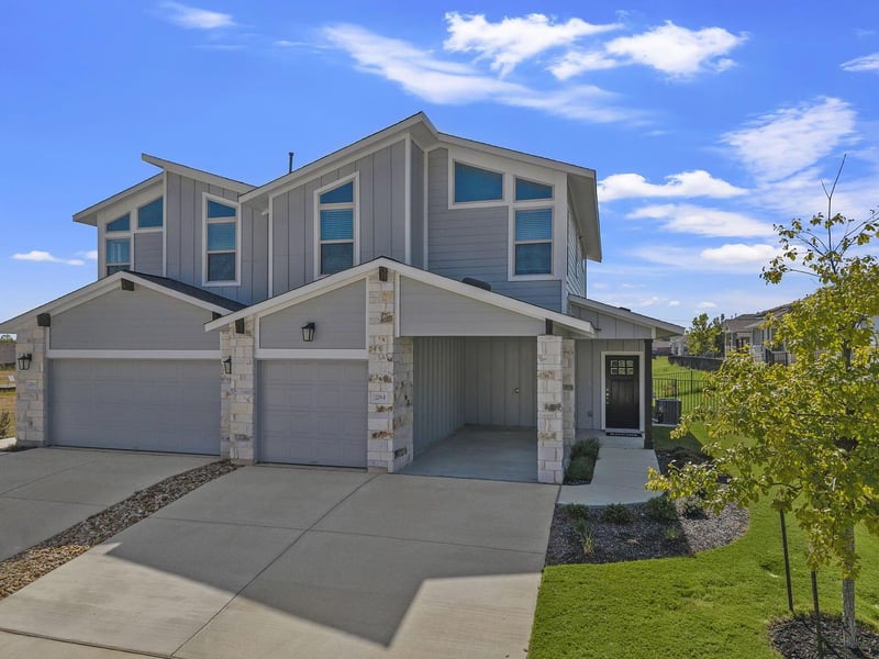Virtual tour of 2209B Cornfield DR