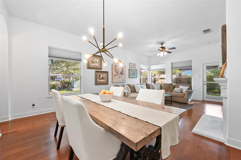 Virtual tour of 2210 Onion Creek Pkwy Unit #904