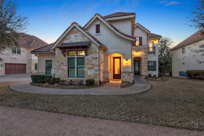 Virtual tour of 2210 University Club DR Unit #6B