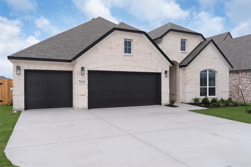 Virtual tour of 2212 Tobiano TRCE