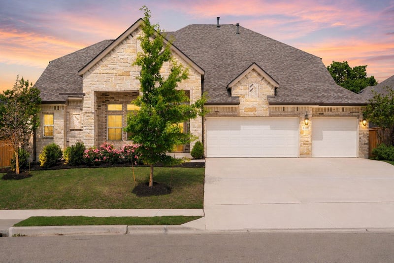 Virtual tour of 2213 Adonai TRL