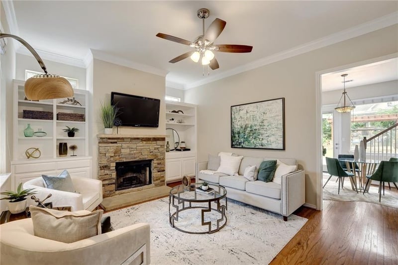 Virtual tour of 2213 Wilson ST