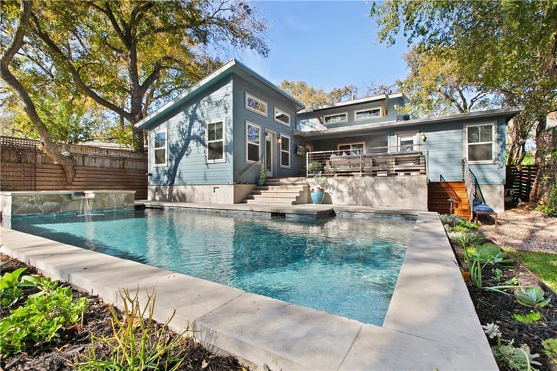 Virtual tour of 2215 Iva LN