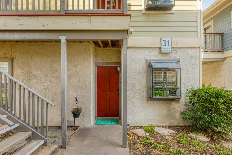 Virtual tour of 2215 Post RD Unit #1076