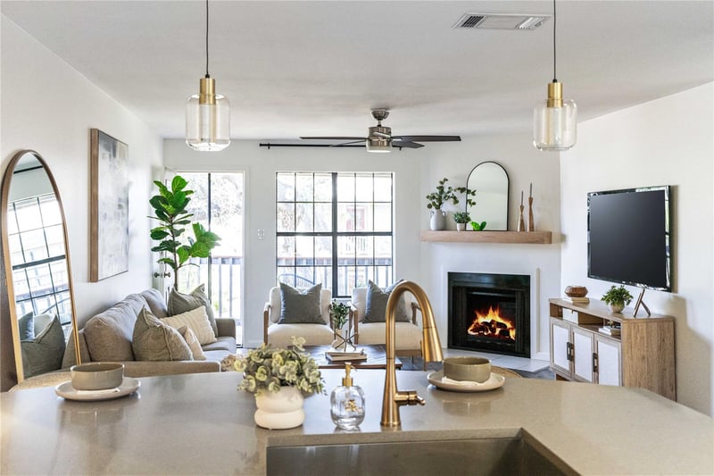 Virtual tour of 2215 Post Rd Unit #2084