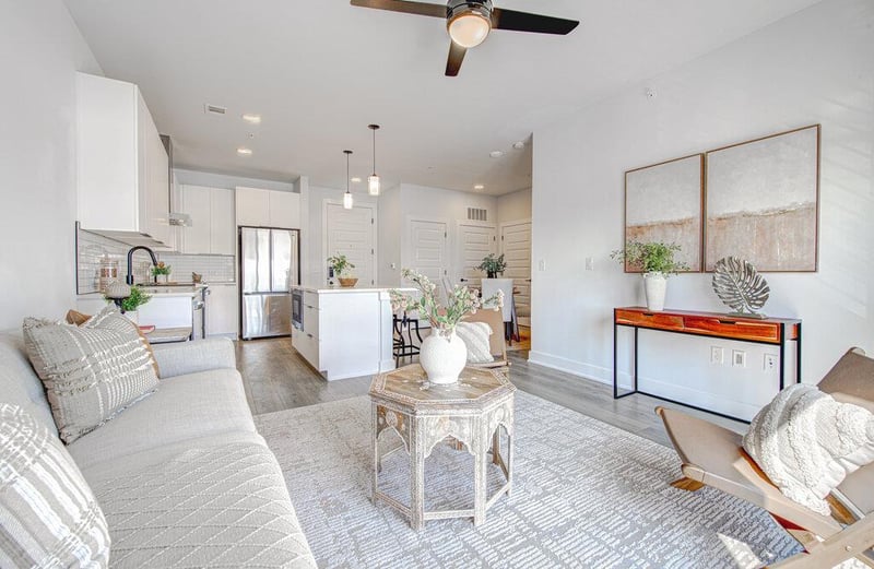 Virtual tour of 2220 Webberville RD Unit #201