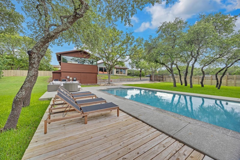 Virtual tour of 22223 Oban DR