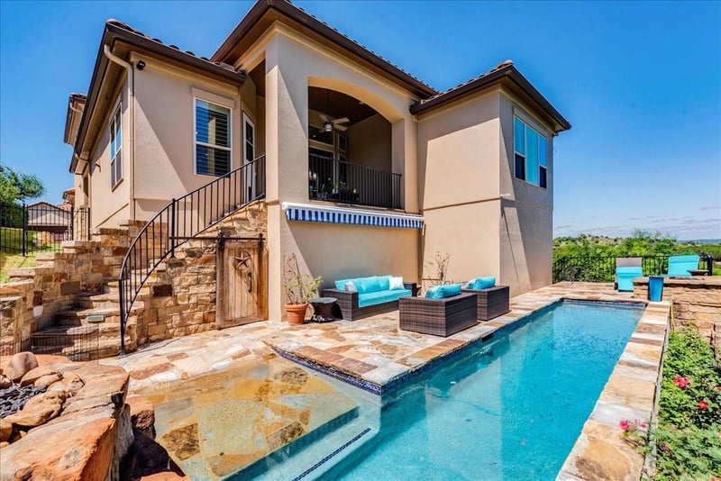 Virtual tour of 2224 Rivina DR