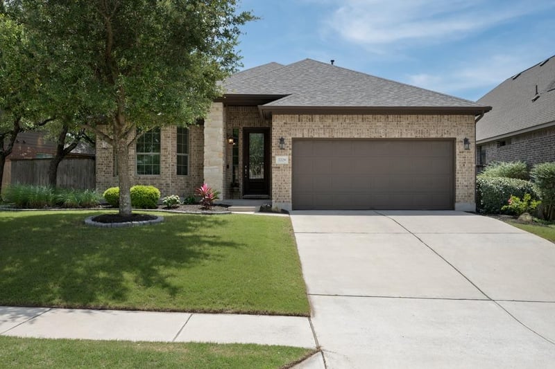 Virtual tour of 2228 Hilltop Climb DR