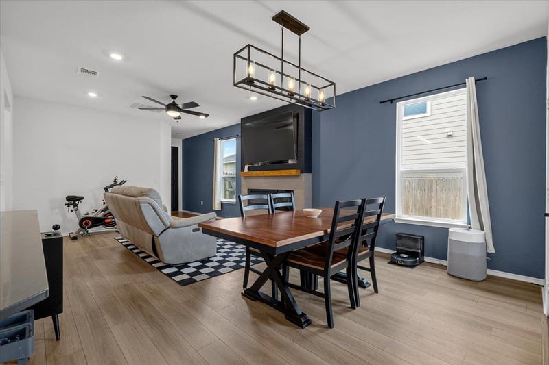 Virtual tour of 223 Pitkin DR