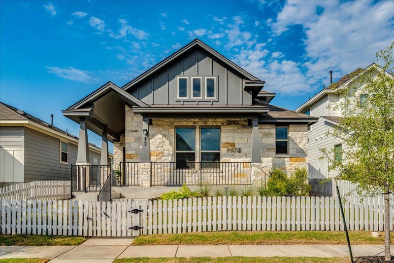 Virtual tour of 223 Rieber RD