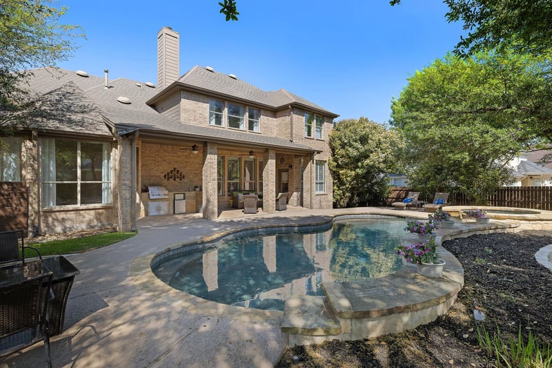 Virtual tour of 2237 Hamlet CIR