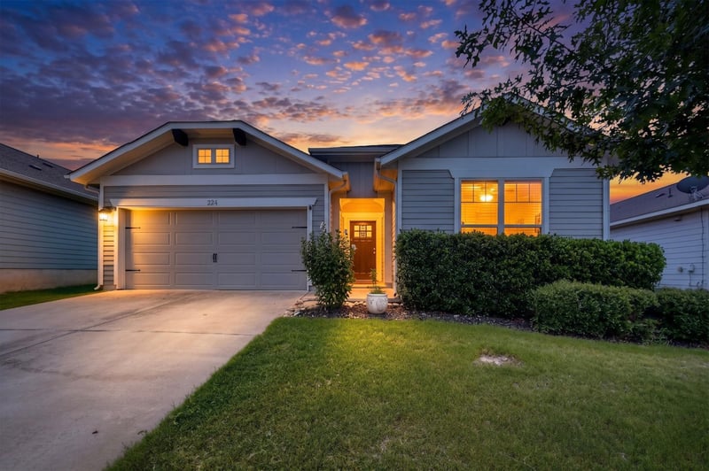 Virtual tour of 224 Trellis BLVD