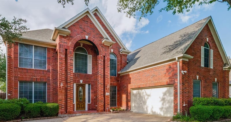 Virtual tour of 2244 Fernspring DR
