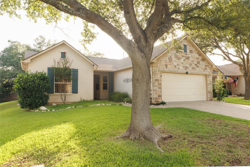 Virtual tour of 225 Red Poppy TRL