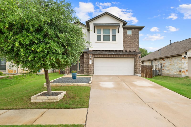 Virtual tour of 227 Callahan LN