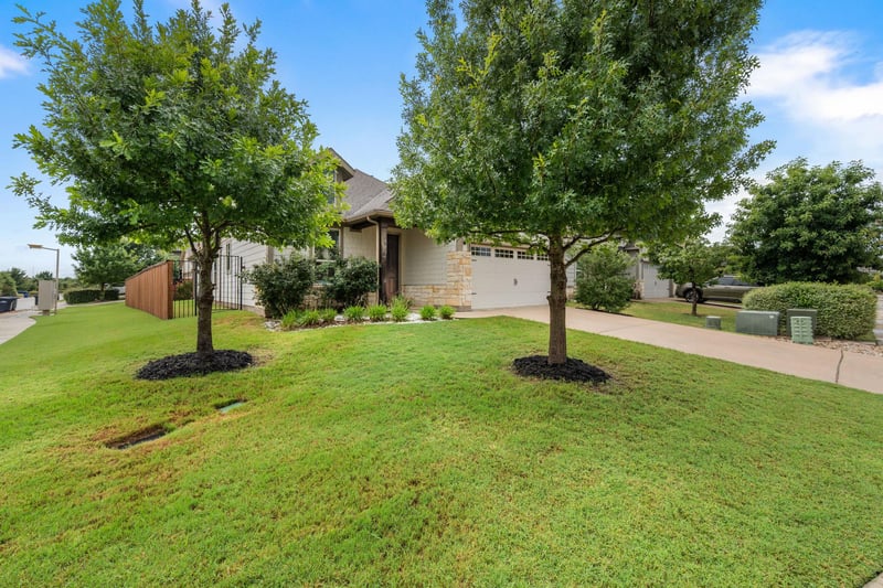 Virtual tour of 228 Bonnet BLVD