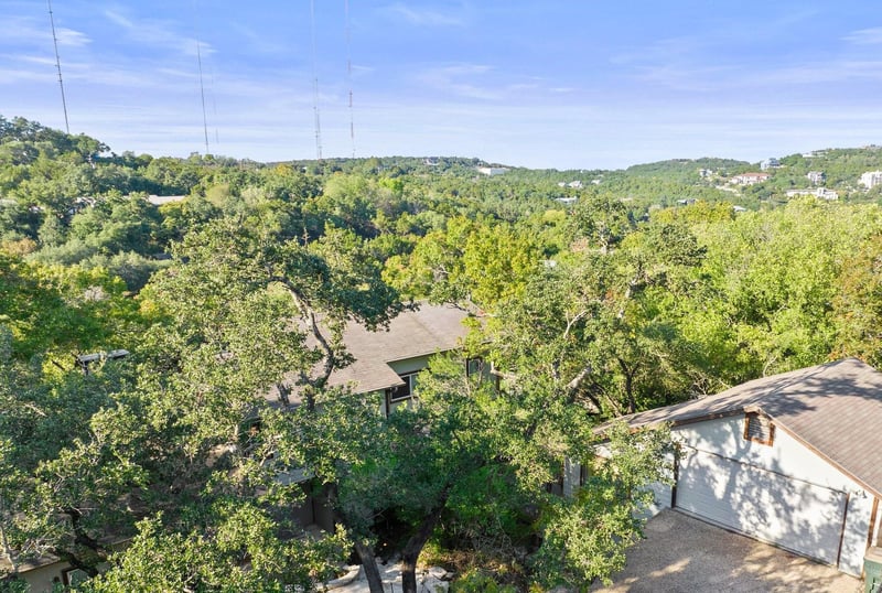 Virtual tour of 2300 Toro Canyon RD