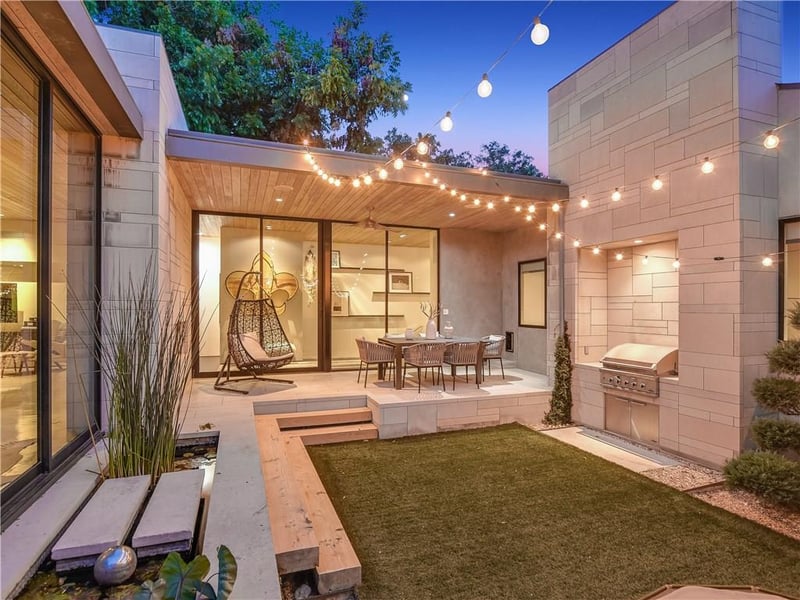 Virtual tour of 2304 Indian TRL